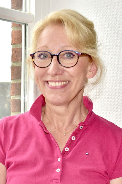 Dr. Iris Küver-Krahtz Dr. Iris Küver-Krahtz